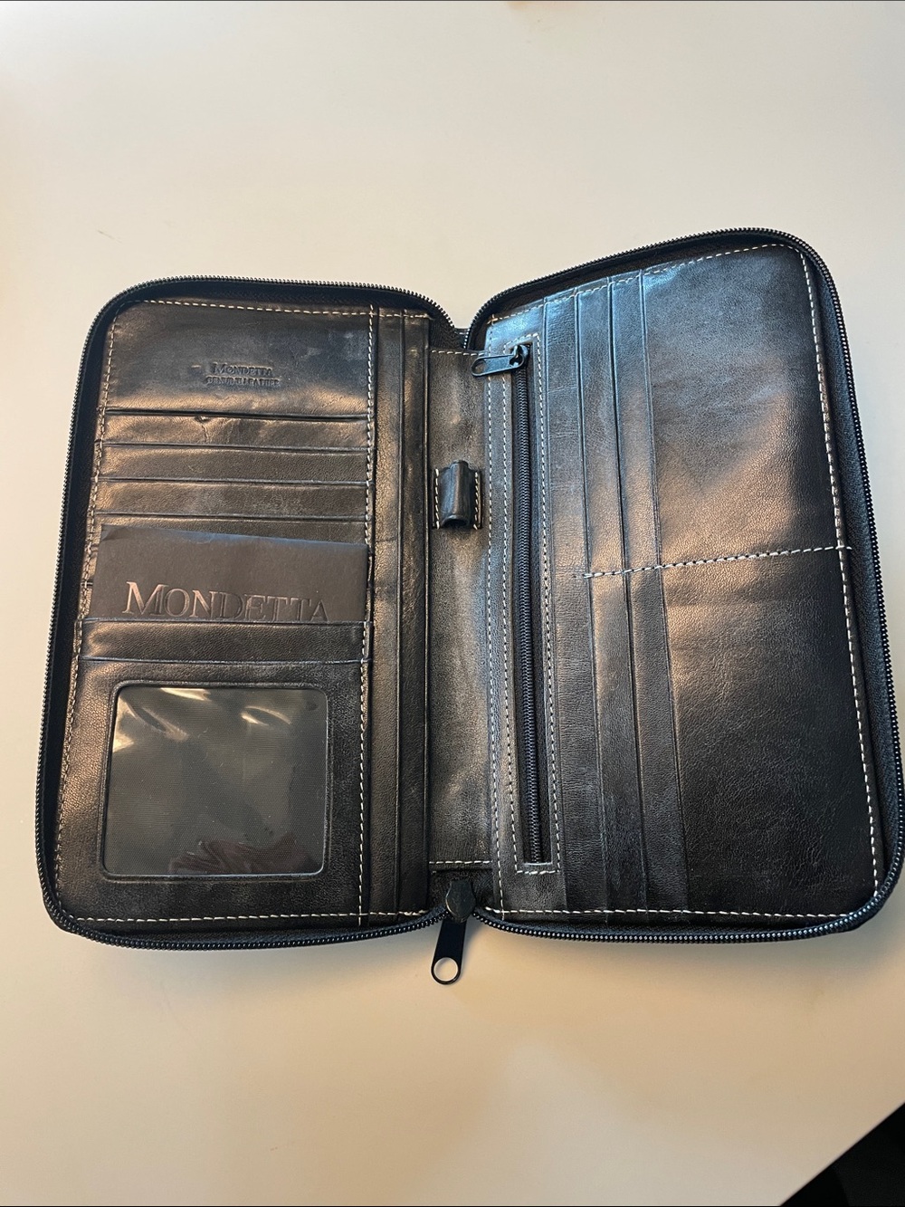 NWT Mondetta Black Grey Leather Zip-Around Card & Travel Organizer